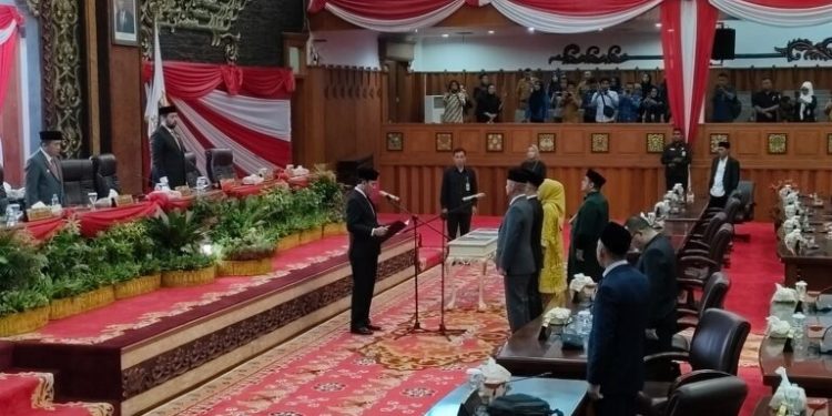 DPRD Provinsi Jambi Lakukan PAW, Ini Tiga Nama Anggota Dewan Baru