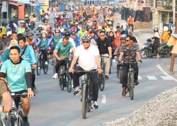 Wabup Hairan Ikuti Gowes Bersama Kodim 0419/Tanjab