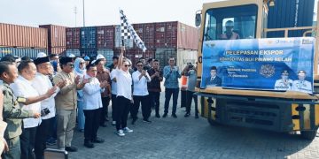 Didampingi Al Haris, Mendag Zulhas Lepas Ekspor Komoditas Unggulan Jambi ke Pakistan