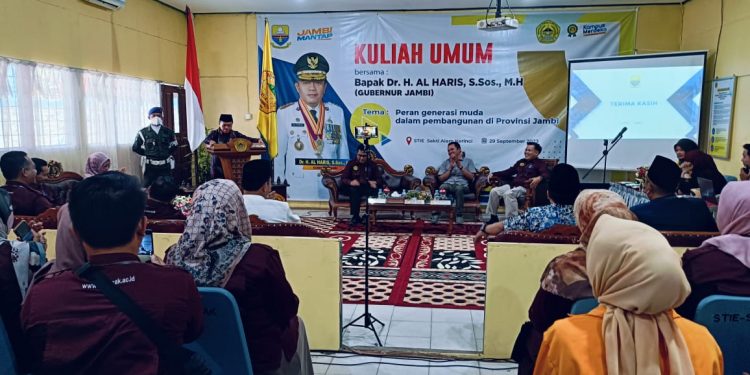 Kuliah Umum di STIE Kerinci, Gubernur Al Haris Beri Motivasi Kepada Mahasiswa