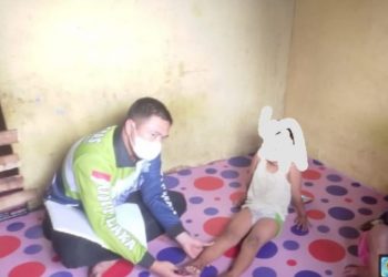 Kasatlantas Polres Kerinci Kunjungi Seorang Anak Korban Tabrak Lari