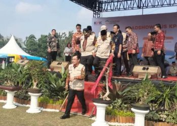 Wako Ahmadi Hadiri Pembukaan Road Show Bus KPK 2023 di Jambi