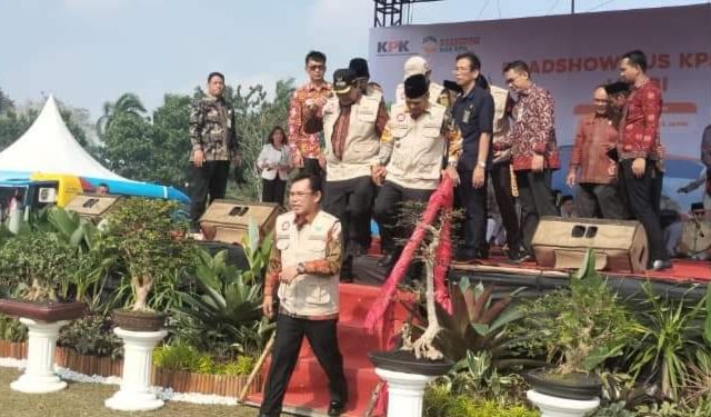 Wako Ahmadi Hadiri Pembukaan Road Show Bus KPK 2023 di Jambi
