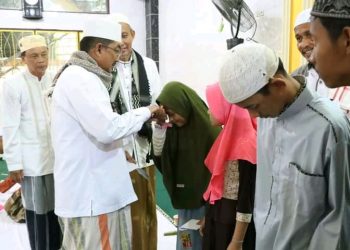 Safari Subuh di Masjid Al-Falah, Bupati UAS Sampaikan Program Pemerintah