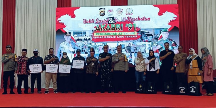 Apresiasi Bakti Sosial dan Bakti Kesehatan AKABRI 91, Al Haris: Sangat Bermanfaat Bagi Masyarakat Jambi