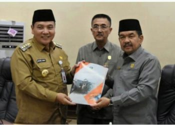 Ketua Dprd Sarolangun Gelar Rapat Paripurna tingkat 1 tahap ll