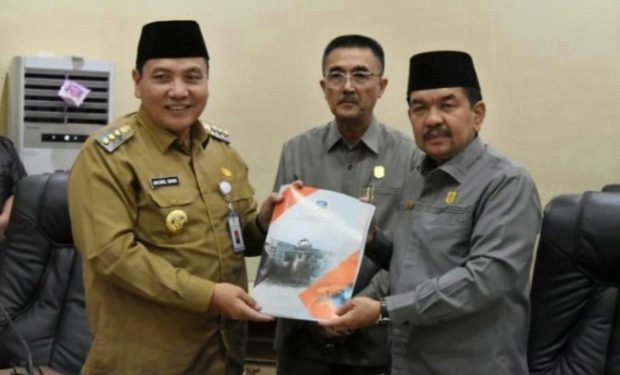 Ketua Dprd Sarolangun Gelar Rapat Paripurna tingkat 1 tahap ll
