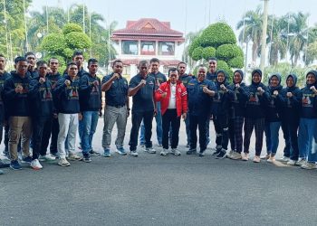 Ikuti Pra PON Jawa Barat, Gubernur Al Haris Lepas Puluhan Kontingen Tarung Derajat Jambi