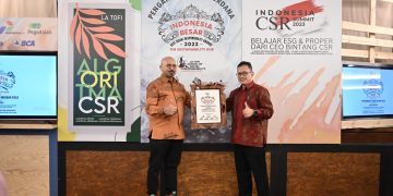 PHE Jambi Merang Terima Penghargaan Indonesia Best Social Responbility Awards