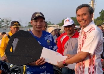 Hadiri Penutupan Final Sepakbola di Sarolangun, Edi Purwanto: Balik Kampung Sebentar