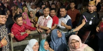 Kunjungi Korban Kebakaran di Sarolangun, Edi Purwanto Serahkan Bantuan