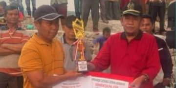 Damrat: Lomba Layang-layang Desa Koto Pudung Sukses