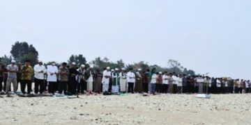Bersama lapisan masyarakat sarolangun, Pemerintah kabupaten Sarolangun melaksanakan kegiatan sholat istisqo’