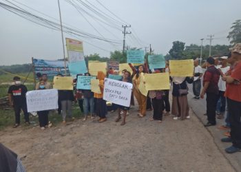 Tolak Stockpile Batu Bara, Warga Surati Gubernur dan Bupati Tapi Tak Ada Jawaban