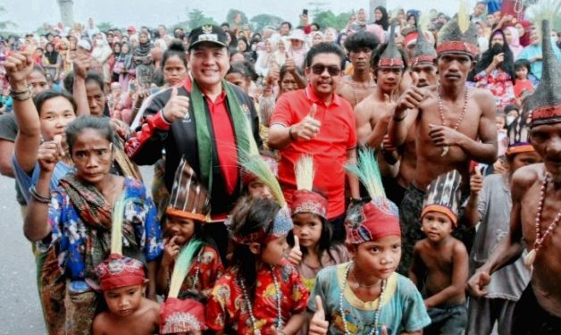 Ketua DPRD Sarolangun Hadiri Pawai Karnaval dalam Rangka HUT RI ke-78