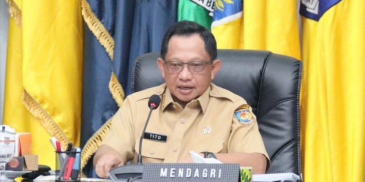 Mendagri Minta Pemda Kendalikan Harga Cabai dan Beras