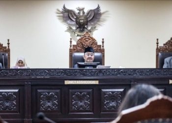 MKMK Putuskan Anwar Usman Langgar Etik Berat, Diberhentikan dari Ketua MK!