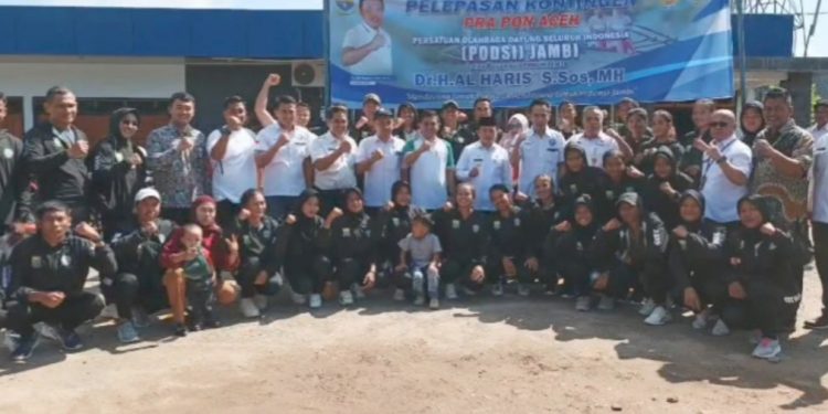 Lepas Atlet Dayung Jambi Ikuti BK PON XXI Karawang, Al Haris: Pulang Bawa Medali