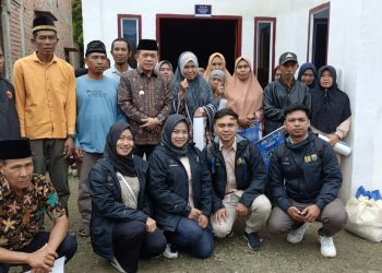 Al Haris Tinjau Bedah Rumah Program Dumisake di Kerinci, Warga: Terima Kasih Pak Gubernur