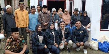 Al Haris Tinjau Bedah Rumah Program Dumisake di Kerinci, Warga: Terima Kasih Pak Gubernur