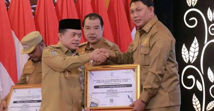 Pemkab Tanjab Barat Raih Peringkat 3 dengan Pengelolaan DAK Fisik Terbaik Tahun Anggaran 2023