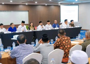 Bupati Tanjab Barat Pimpin Rapat Finalisasi Permasalahan Kelompok Tani 9 Desa dengan PT. DAS