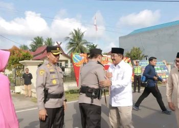 Bupati UAS Hadiri Serah Terima Jabatan Kapolres Tanjab Barat