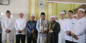 Bupati UAS Hadiri Haul ke-87 Syekh Abdurrahman Sidiq Bin Syekh M. Afif Al- Banjari
