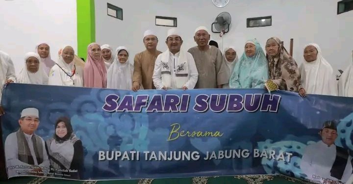 Bupati UAS Laksanakan Safari Subuh di Masjid As-Sa’adah