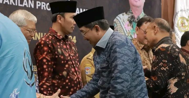 Bupati Tanjab Barat Hadiri Sertijab Kepala Perwakilan BPK RI Perwakilan Provinsi Jambi