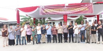 Ketua DPRD Tanjab Barat Hadir Pelepasan Distribusi Logistik Pemilu