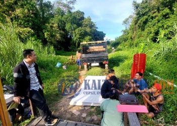 Anggota DPRD Riza Faisal Reses di Desa Gandring dan Desa Liang Buah