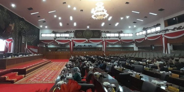 DPRD Provinsi Jambi Dua Hari Berturut Bahas Tiga Agenda Penting