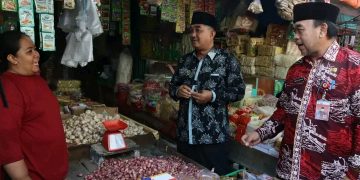 Pastikan Stabilitas Harga Bahan Pokok Jelang Idul Adha, Bupati UAS Tinjau Pasar Tangga Raja