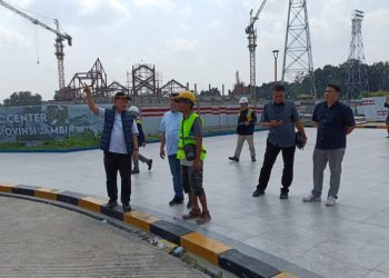 Sidak Proyek Islamic Center, Gubernur Al Haris Optimis Selesai Tepat Waktu