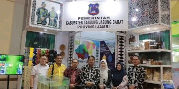 Bupati Anwar Sadat Promosikan Potensi SDA Tanjab Barat di Otonomi Expo 2024, Ajak Investor Berinvestasi
