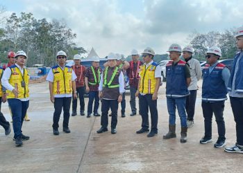 Gubernur Al Haris Tinjau Langsung Pembangunan Tol Bayung Lencir – Tempino