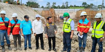 Tinjau Pengerjaan Jalan Batu Bara Mandiangin-Tenam, Al Haris Harap Akhir Tahun Sudah Bisa Difungsikan