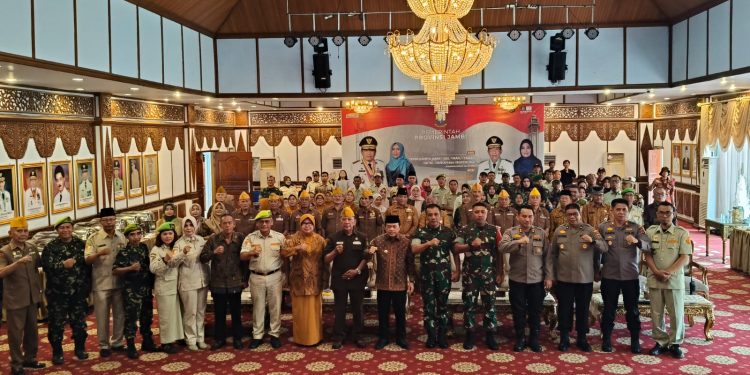 Hadir di Tengah Keluarga Besar Veteran Jambi, Gubernur Al Haris Berikan Mobil Operasional