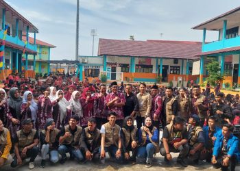 Siswa-siswi SMP Negeri 1 Kuala Tungkal Antusias Ikuti Sosialisasi Mangrove oleh SKK Migas – PetroChina