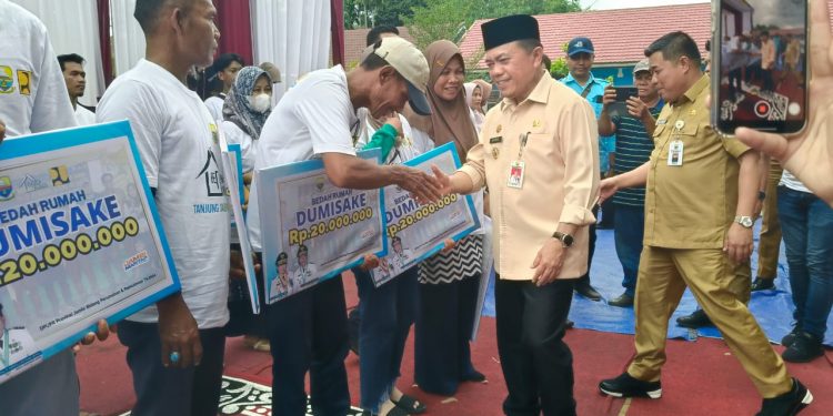 Berikan Bantuan Dumisake, Warga Tanjab Timur Ucapkan Terima Kasih Kepada Al Haris