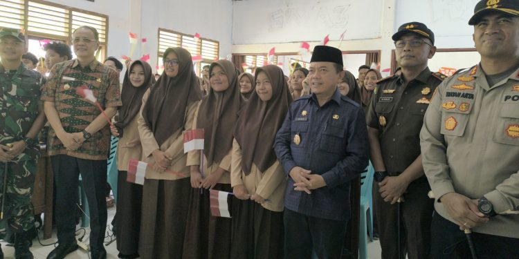 Gelar Dialog Kebangsaan, Gubernur Al Haris Ajak Siswa SMA 3 Tebo Cintai dan Bangun Karakter Bangsa