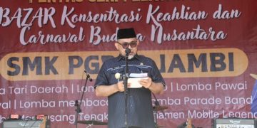 Pjs Gubernur Sudirman Apresiasi Peran SMK PGRI 2 Ciptakan Lulusan Terbaik