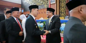 Pjs. Bupati Tanjab Barat Hadiri Pengucapan Sumpah Janji Pimpinan DPRD Provinsi Jambi