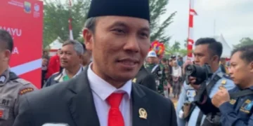 Ketua DPRD Jambi Edi Purwanto Ajak Masyarakat Tetap Kondusif Jelang Pemilu 2024 Artikel ini sudah tayang di VIVA.co.id pada hari Senin, 21 Agustus 2023 – 20:08 WIB Judul Artikel : Ketua DPRD Jambi Ed