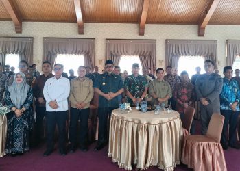 Pantau Persiapan Pilkada di Tanjab Timur: Pjs Gubernur Sudirman Minta TNI dan Polri Kawal Ketat Pendistribusian Logistik