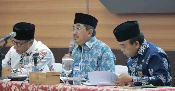 Bupati Anwar Sadat Pimpin langsung Rapat Evaluasi LPPK Triwulan IV