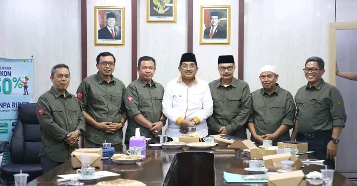 Bupati UAS Laksanakan Audiensi dengan Komisi Penyuluhan Pertanian