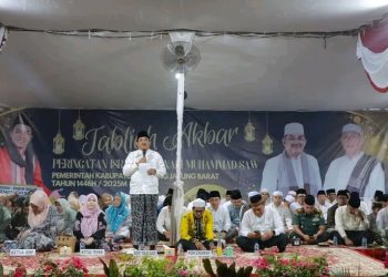 Bupati Tanjab Barat Hadirkan Ustad Ucay untuk Memeriahkan Peringatan Isra’ Mi’raj 1446 H