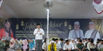 Bupati Tanjab Barat Hadirkan Ustad Ucay untuk Memeriahkan Peringatan Isra’ Mi’raj 1446 H
